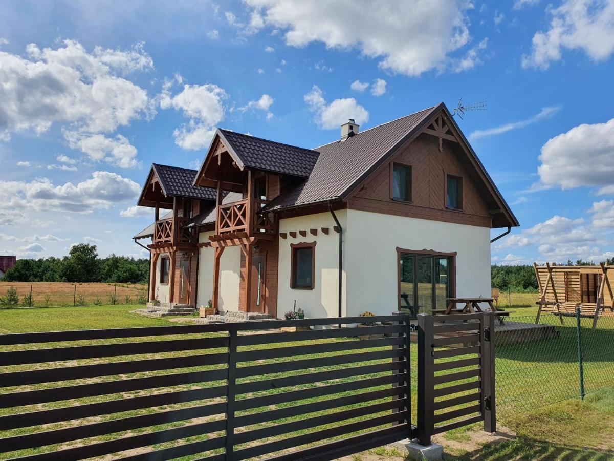 MILOCHÓWKA - dom drewniany bliźniak Wdzydze Tucholskie Exterior foto